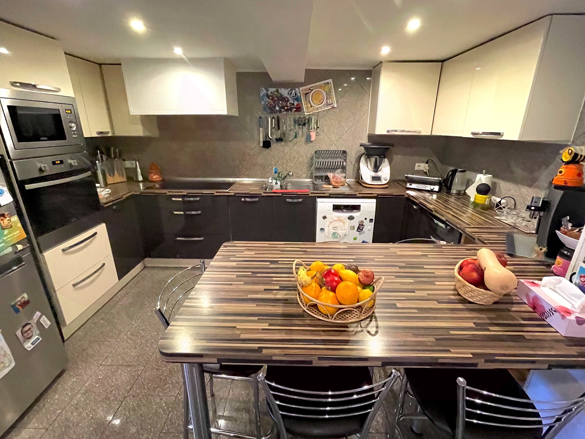 image00023.jpg